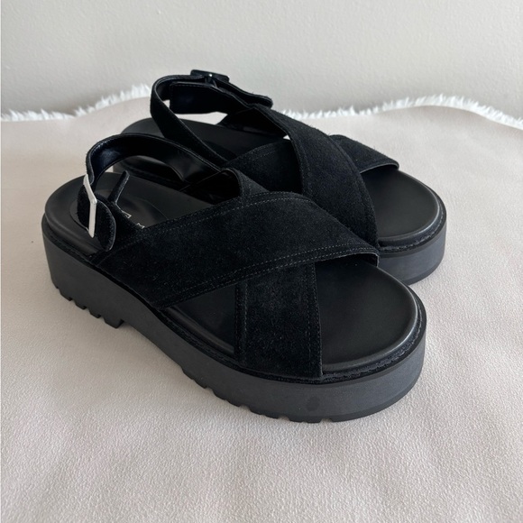 Leather Chunky Cross Strap Sandals black suede - Picture 15 of 15